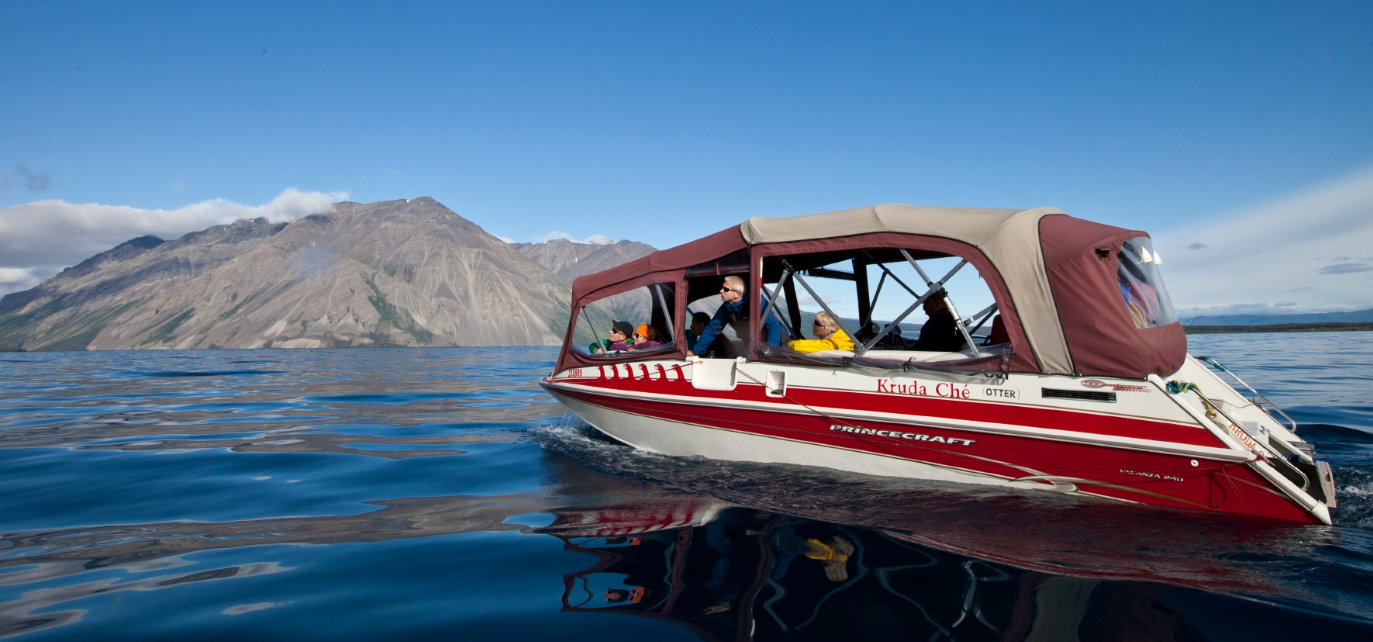 https://www.travelyukon.com/sites/default/files/2023-03/boating.png