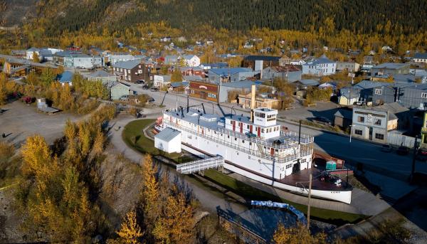 Klondikie-gold-rush-Keno-paddle-wheeler.jpg