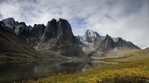 A striking view of Tombstone Territorial Park