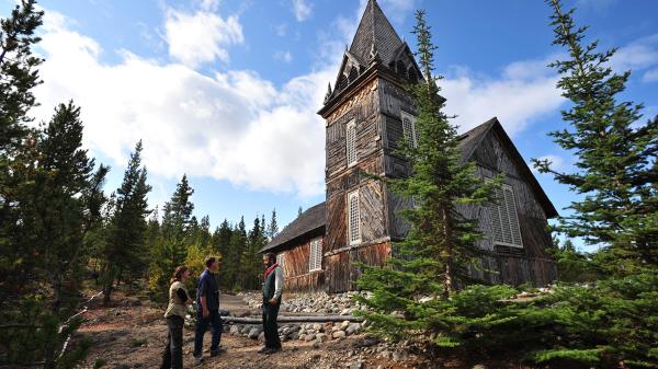 saint_andrews_church_at_bennett.jpg