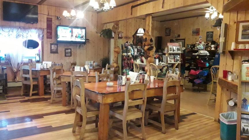 Dining room.jpg