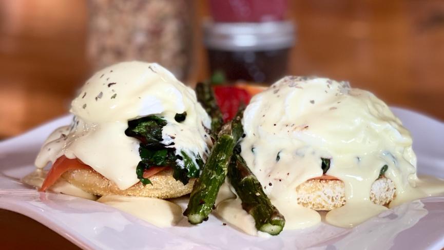 eggs benny by pattie.JPG