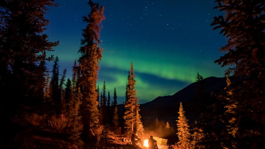 NorthernLightsViewing1_2.jpg