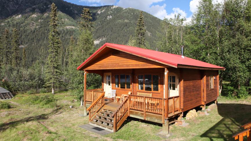 Log cabin in cedar wood