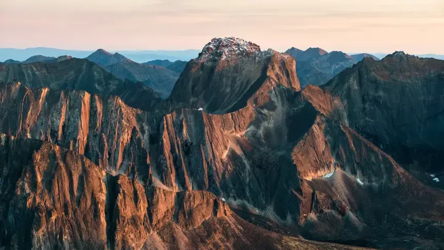 Mountain range Tombstone Talus Lake