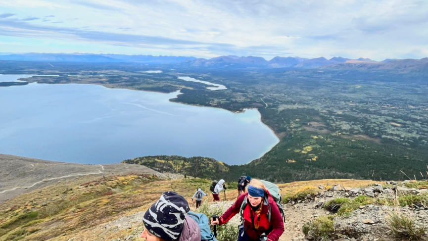 Hiking King's Throne Kluane National Park