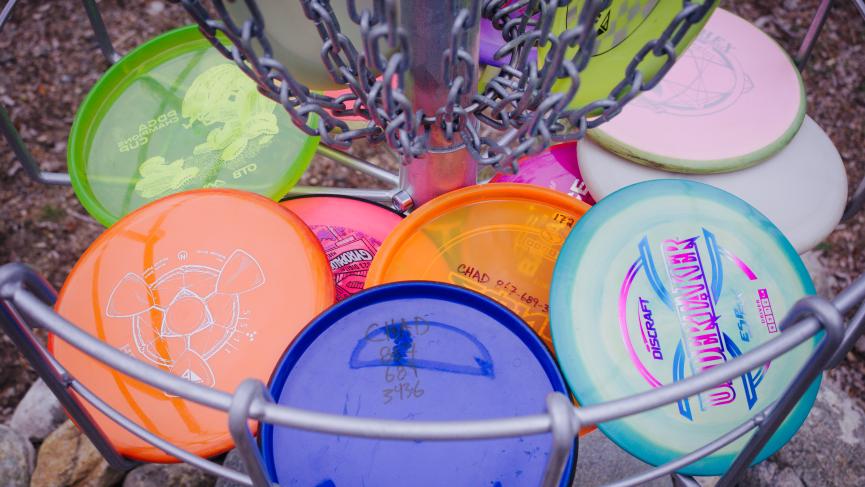  Discs in a basket