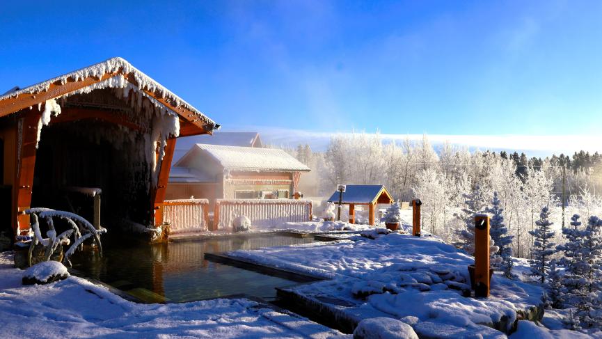 Aurora Pool in Early Winter