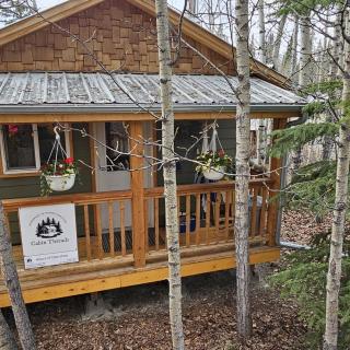 Photo of outside of cabin