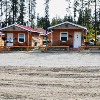 Cottages at Northern Beaver Post