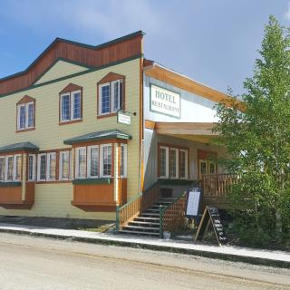 Aurora Inn in Dawson City