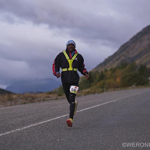 runner on the south klondike highway