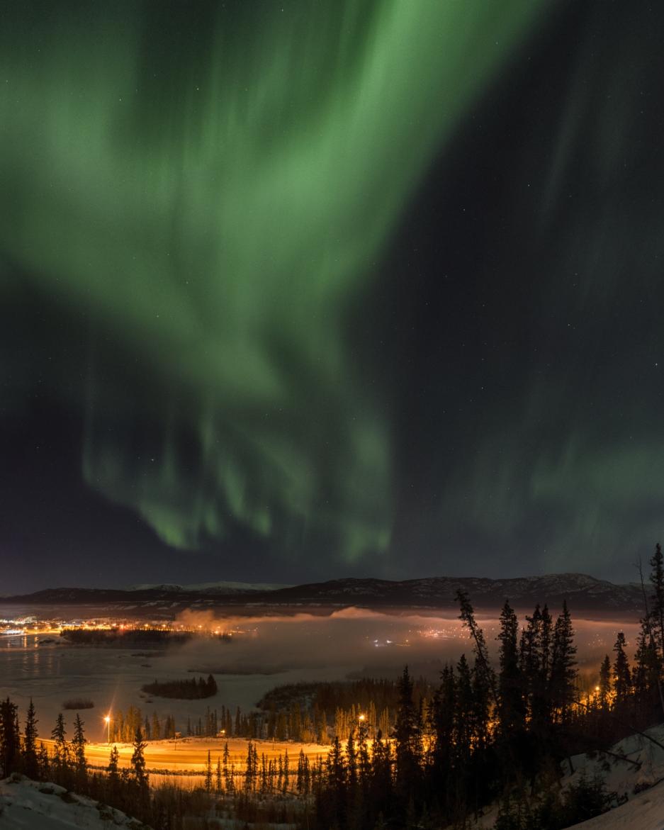 Green northern lights over Whitehorse