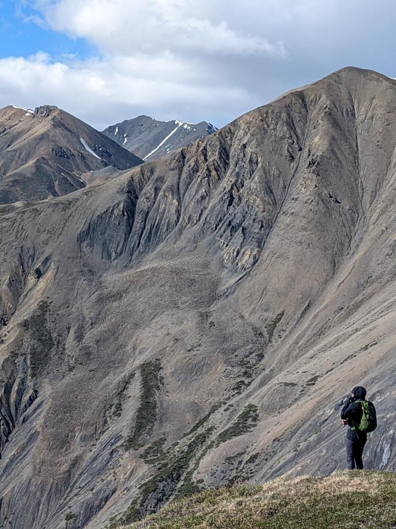 Hiking on Sheep Mountain Loop