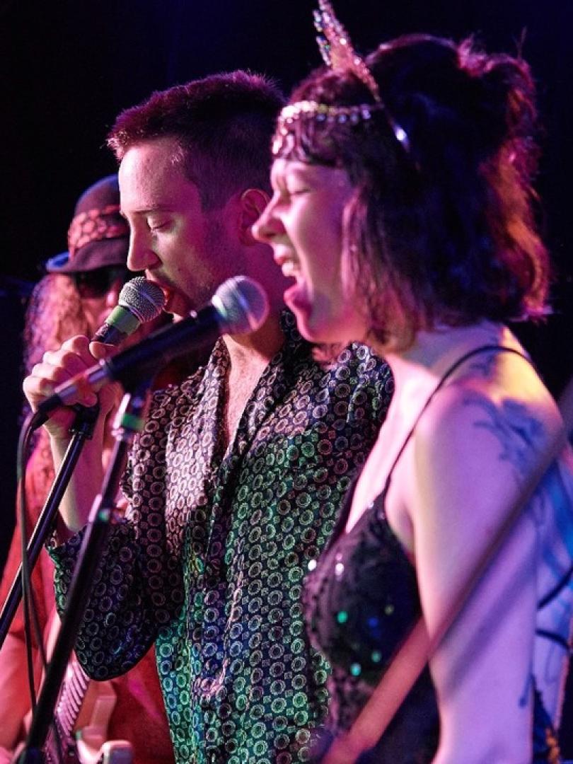 Music-Festival-Artists-Performing