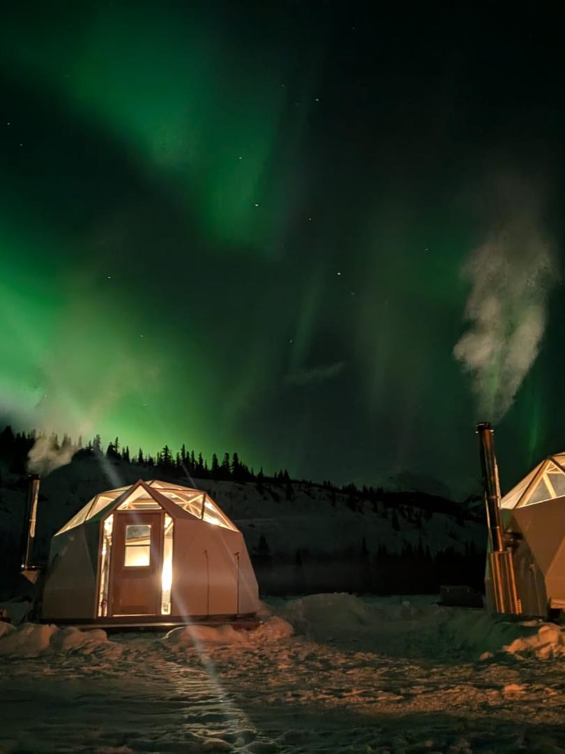 northern lights over 2 domes 