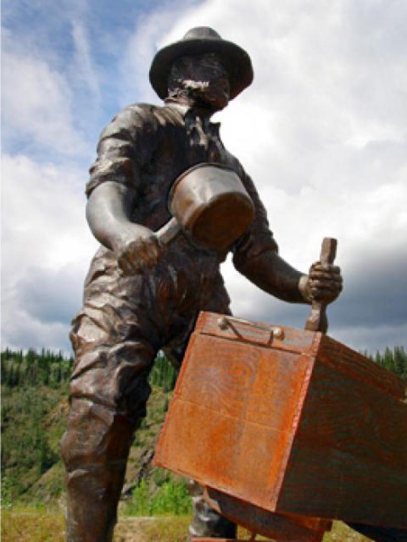 Tribute to the Miner.jpg