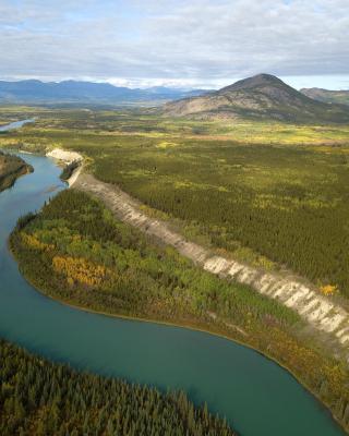 Takhini River