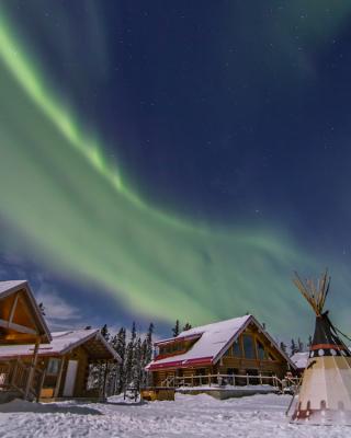 Full Moon Aurora Vertical1.jpg