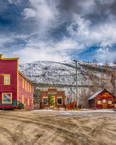 Red building that reads keno city mining museum